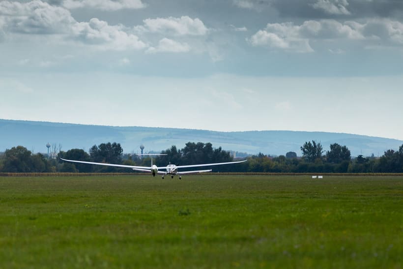 Certification towing tests of Bristell B23 powered by Rotax 915 iS