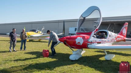 Conquering Australia by air and Guiness book of records
