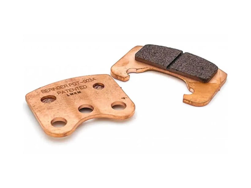 Pair of copper-coloured hydraulic disc-brake pads for a Bristell landing gear.