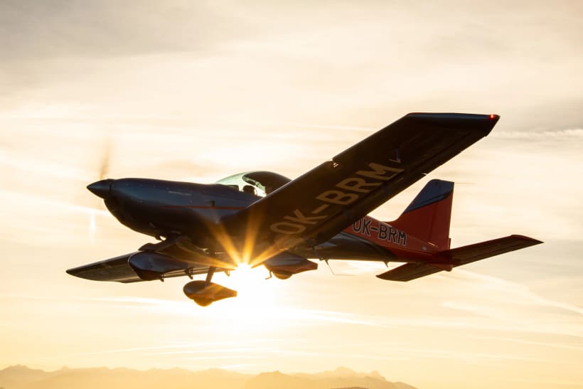 Bristell B23-915 IFR flying at sunset