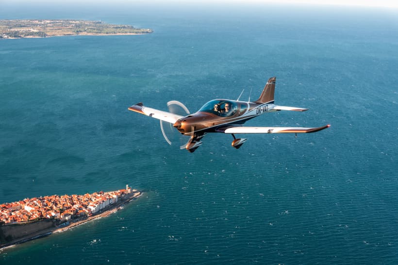 Bristell B23-916iS in flight