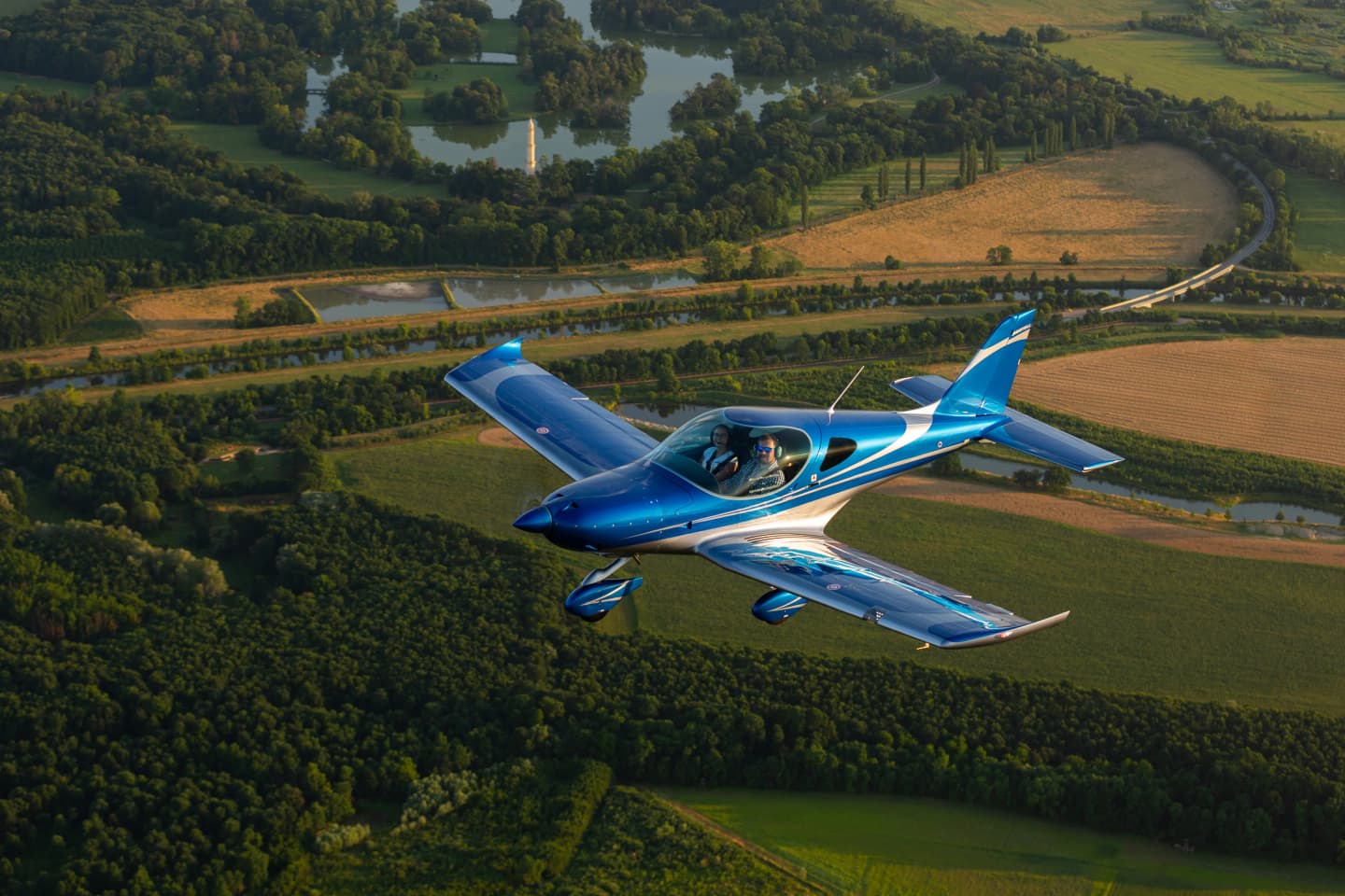 Bristell Classic 912iS in flight