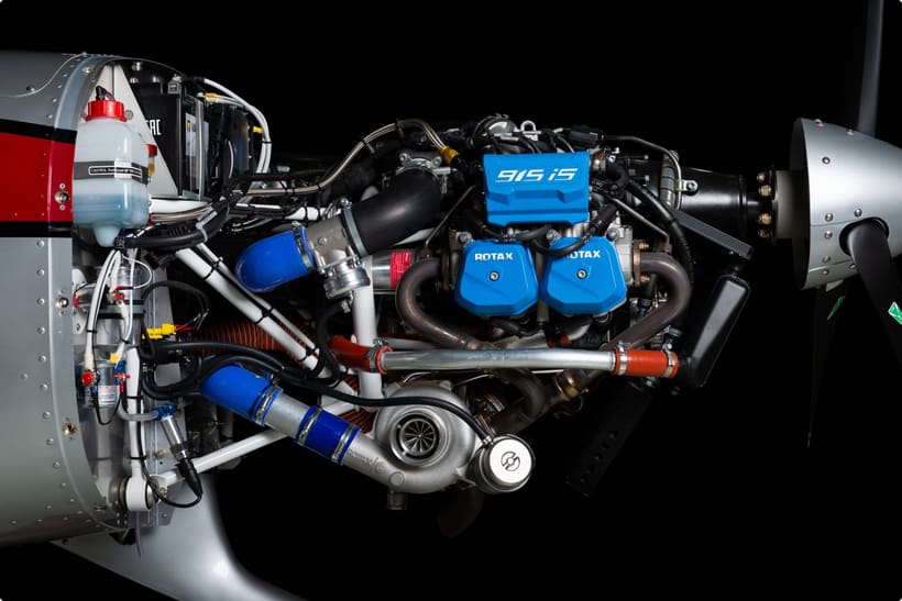 Rotax 915 iS turbocharged aircraft engine, close-up of the powerplant