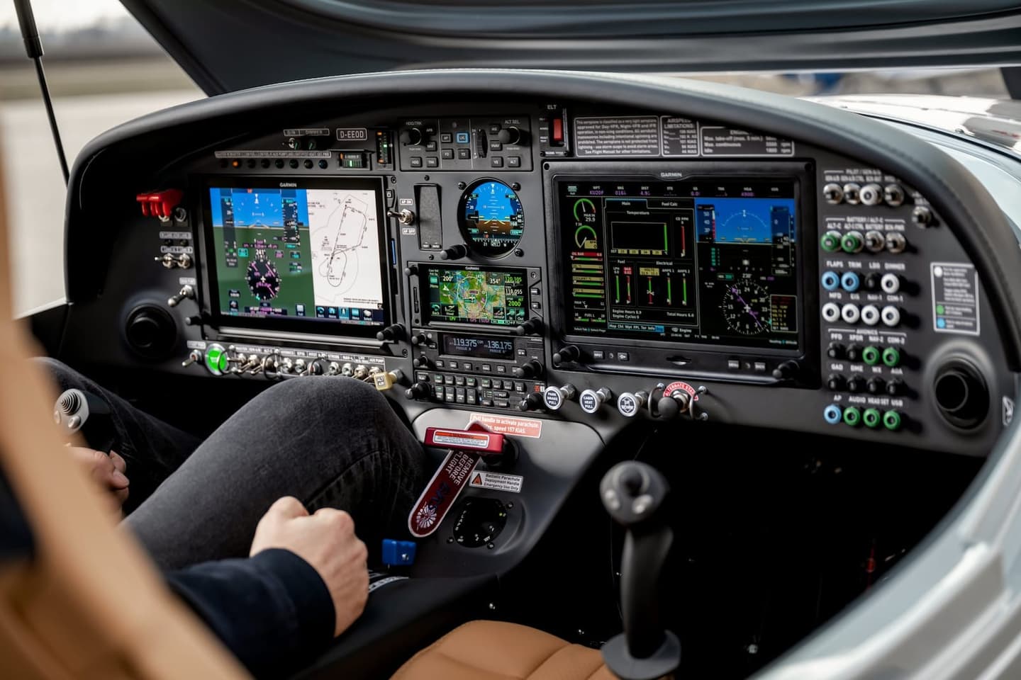Premium B23 Interior with Advanced Glass Cockpit
