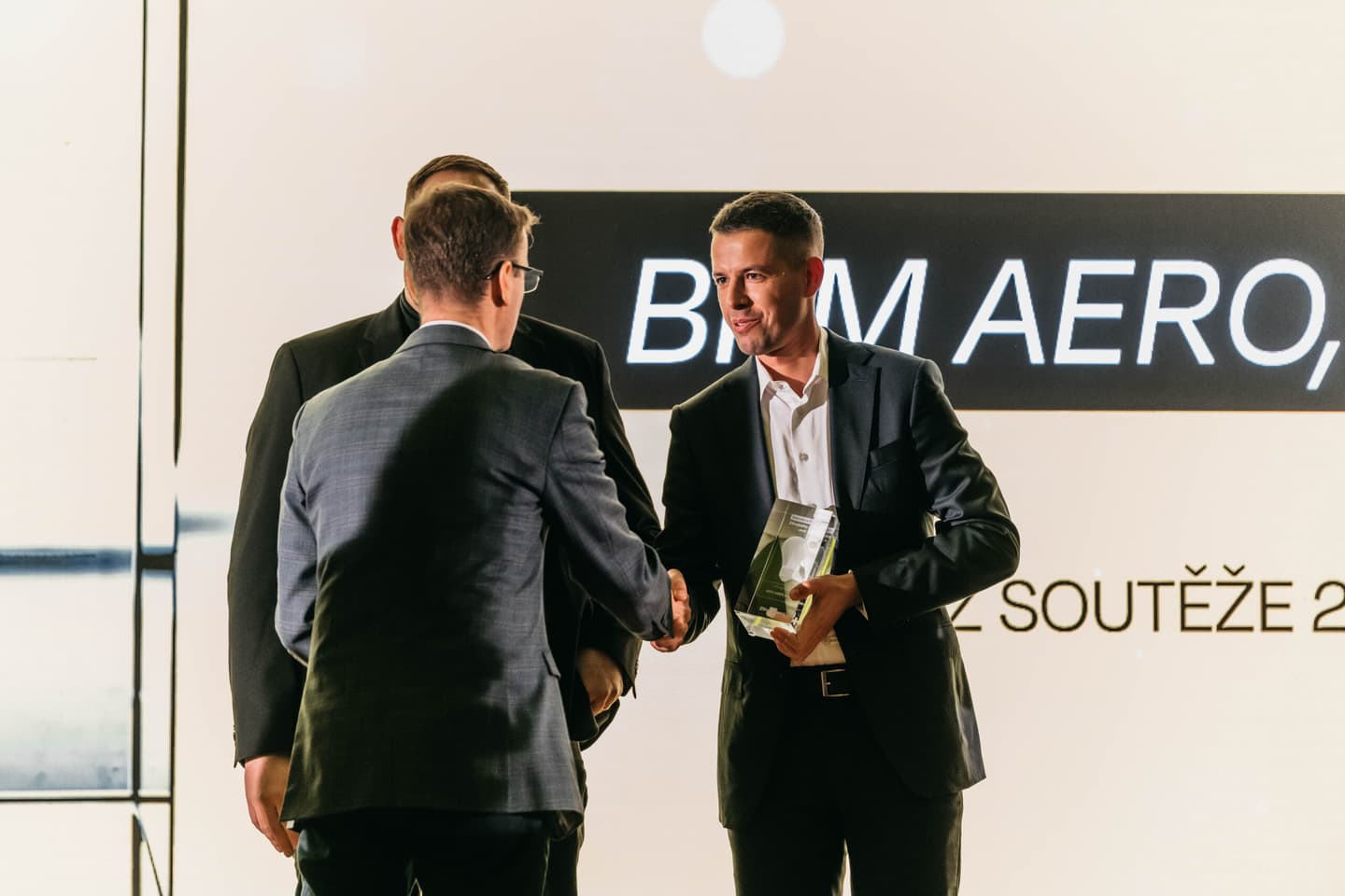 BRM AERO Wins Innovation Company of the Year with Bristell B23 Energic
