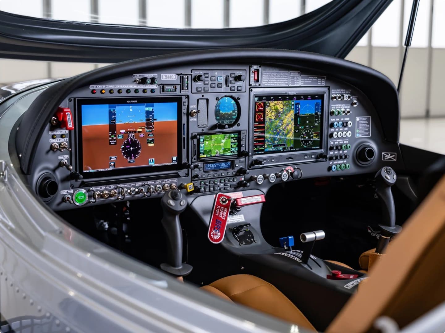 Garmin G3X glass cockpit in a Bristell aircraft