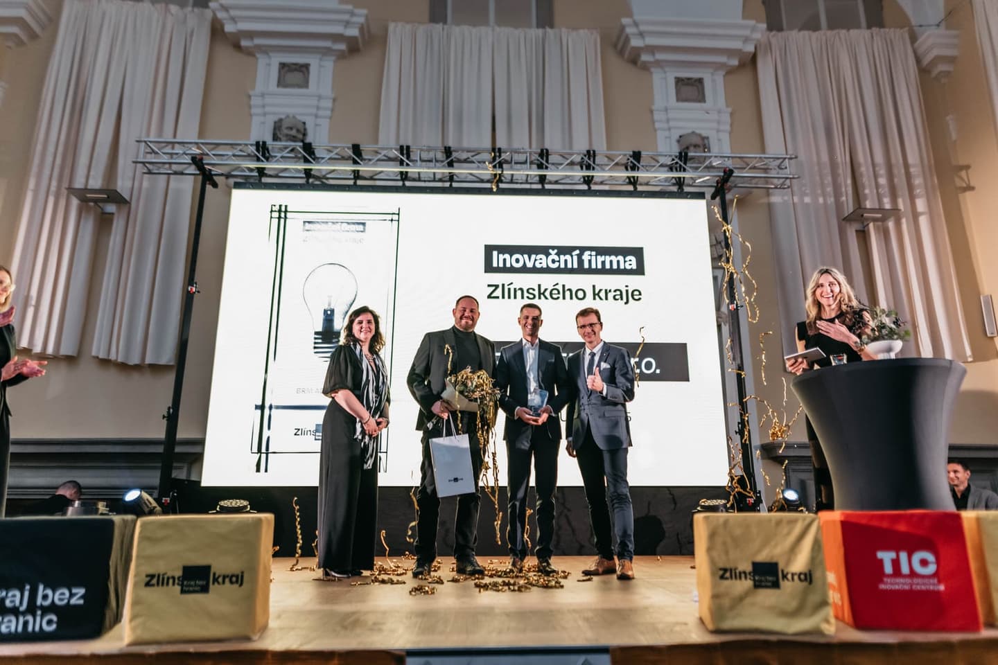 BRM AERO Wins Innovation Company of the Year with Bristell B23 Energic