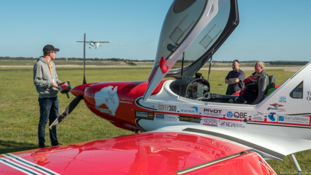 Conquering Australia by air and Guiness book of records