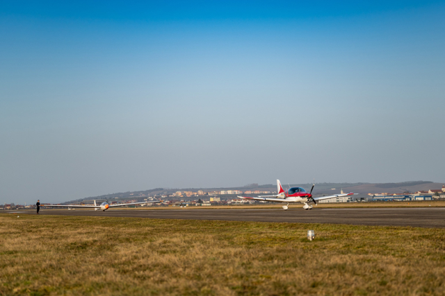 Towing the glider by BRISTELL airplane