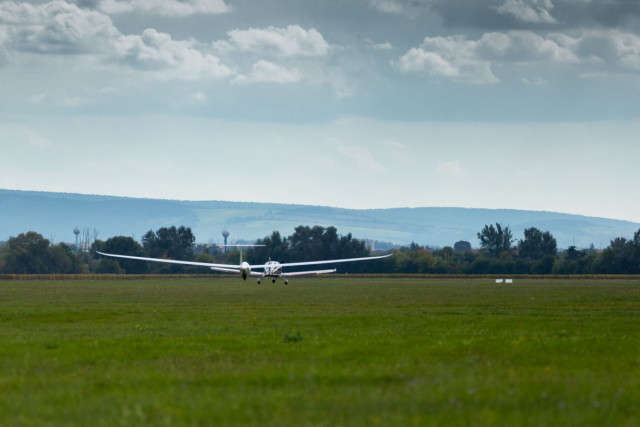 Certification towing tests of BRISTELL B23 powered by ROTAX 915iSc